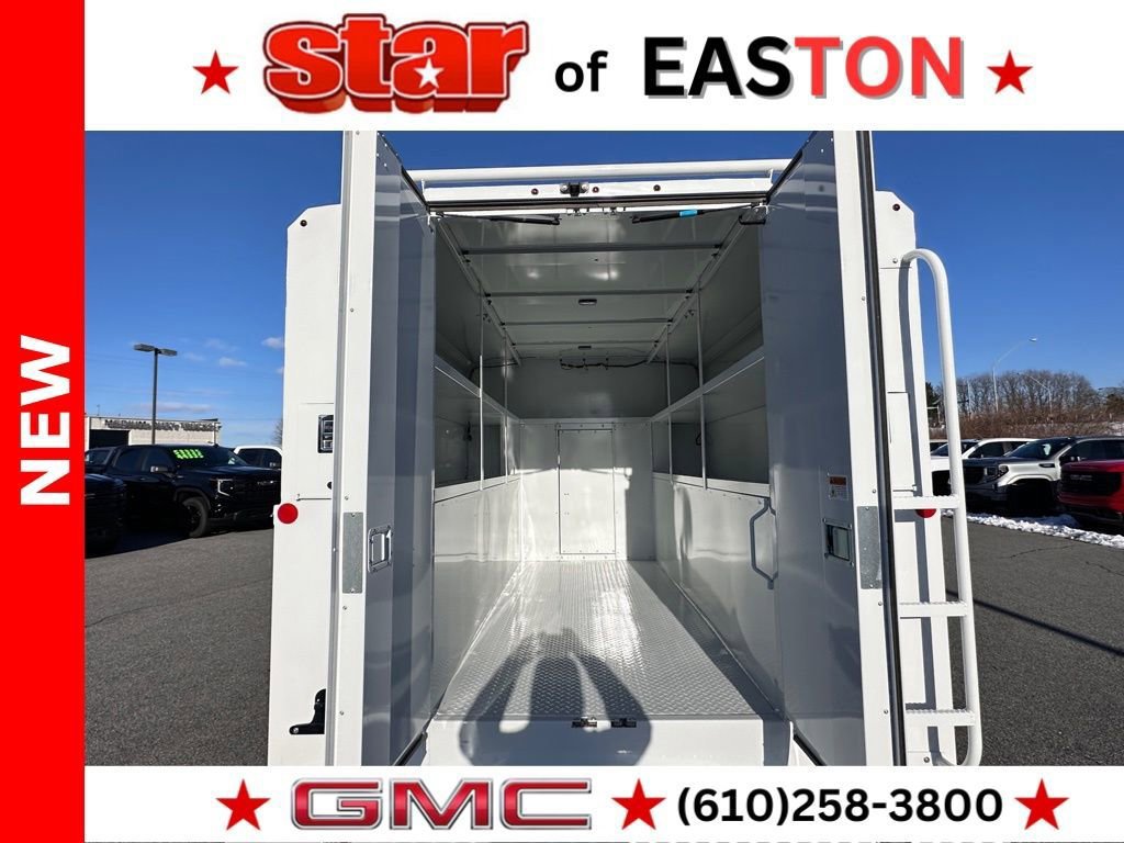 New 2025 GMC Savana 3500 w/ Power Convenience Package image 23