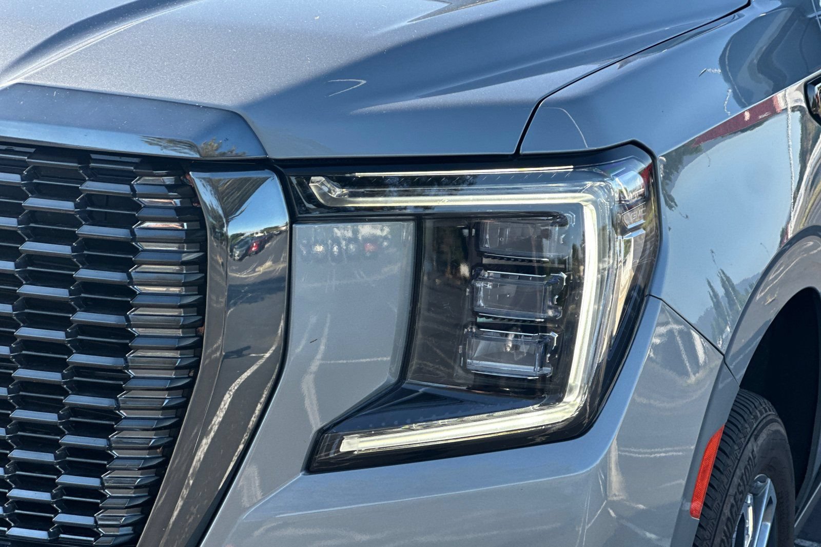 Used 2024 GMC Yukon XL Denali Ultimate AWD/4WD image 52