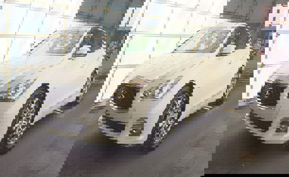 Used 2017 INFINITI Q50 2.0t