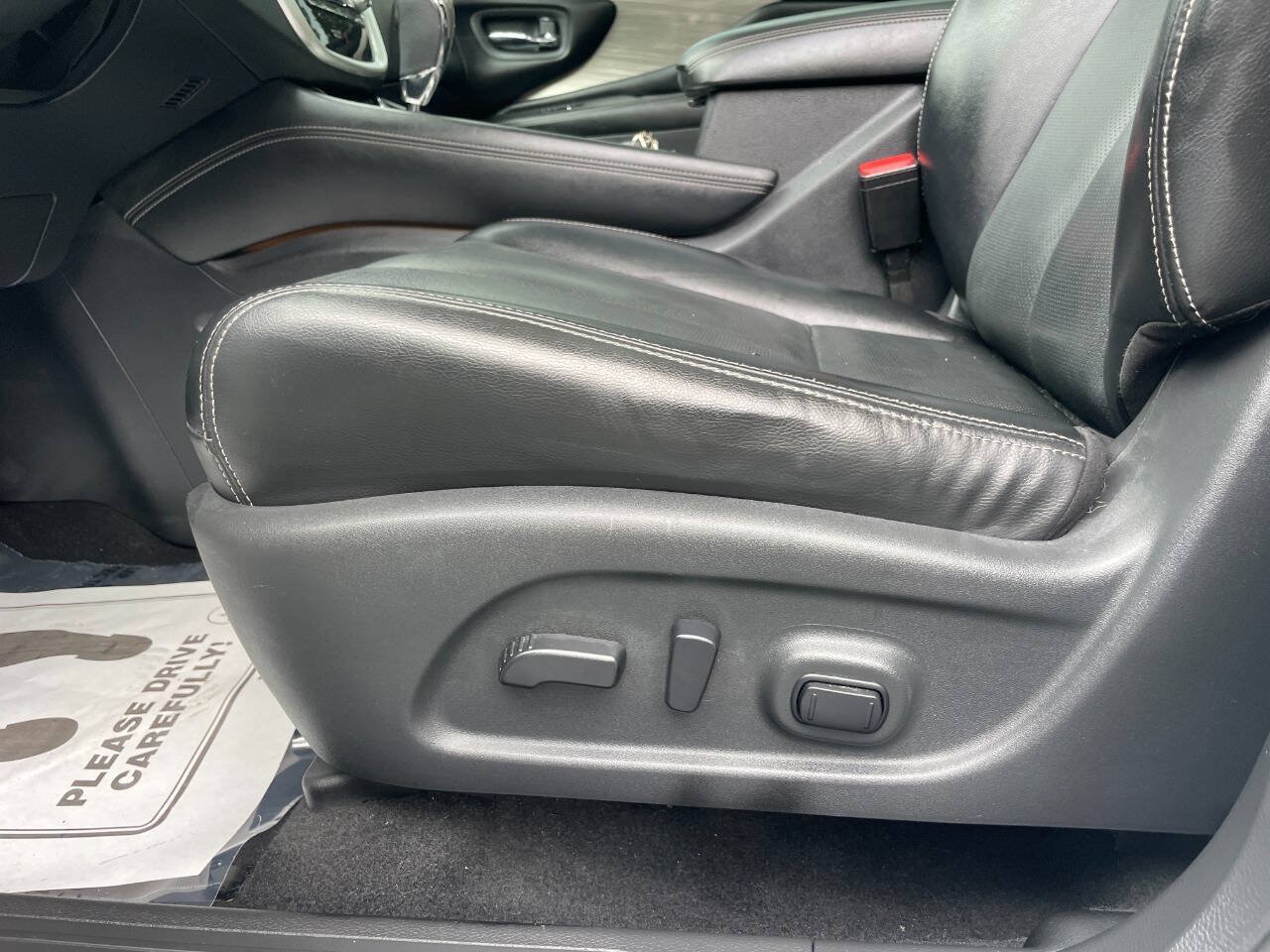 Used 2017 Nissan Murano Platinum w/ Platinum Technology Package FWD image 18