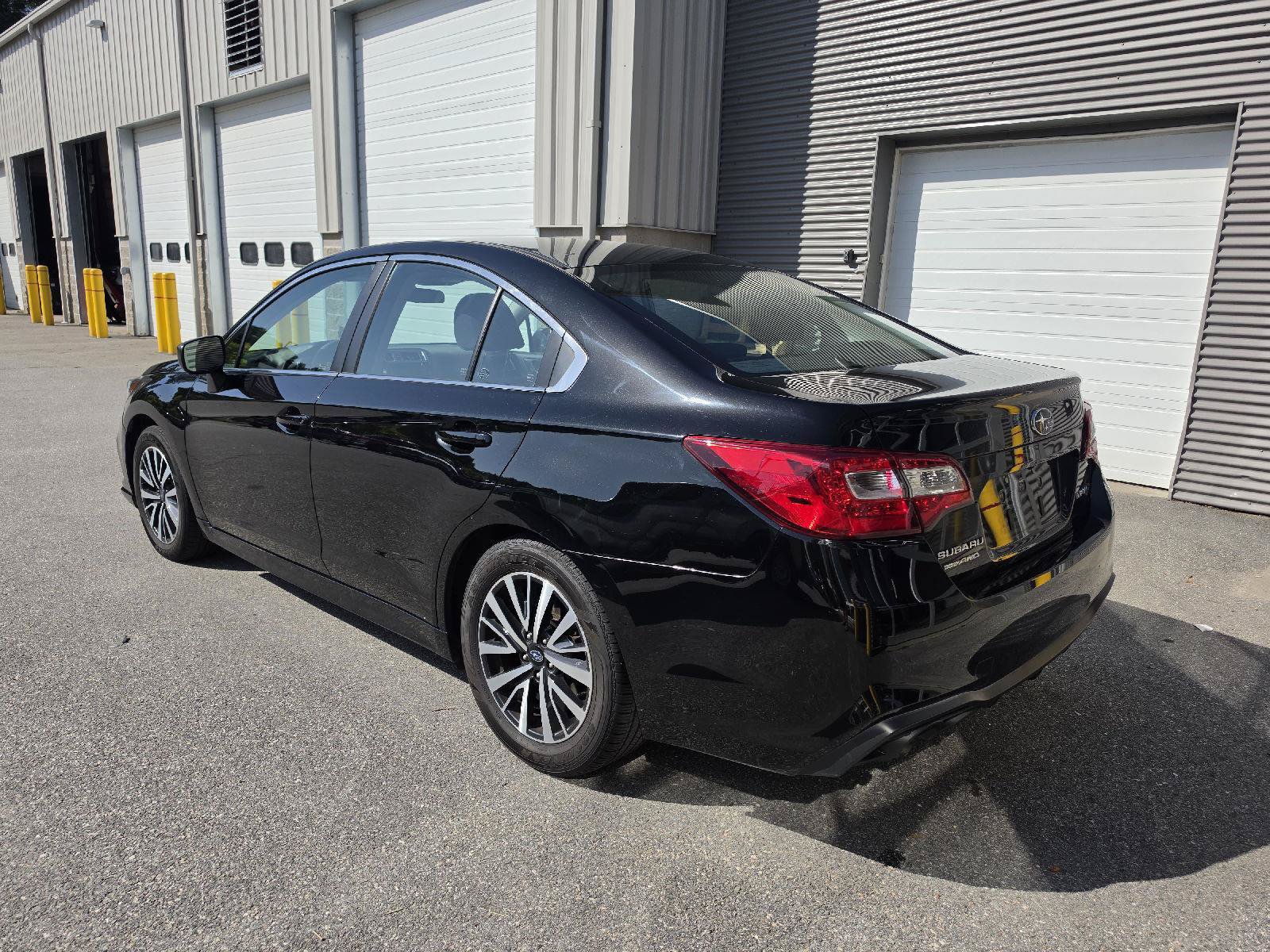 Used 2018 Subaru Legacy 2.5i w/ Alloy Wheel Package AWD/4WD image 19