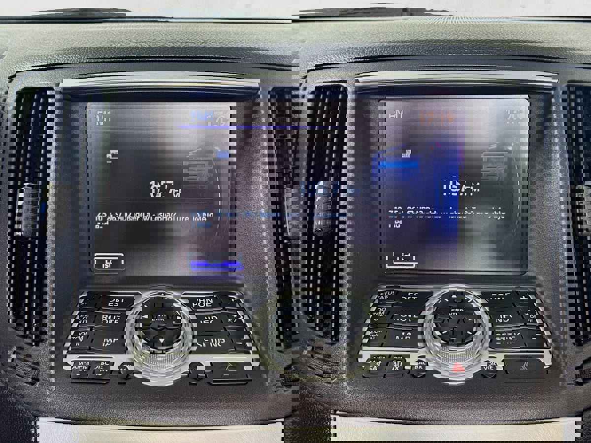 Used 2014 INFINITI Q60 Convertible w/ Premium Package image 16