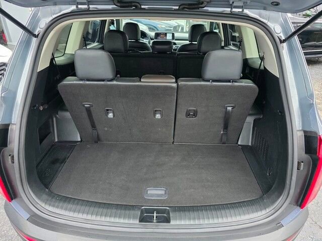 Used 2022 Kia Telluride LX image 18