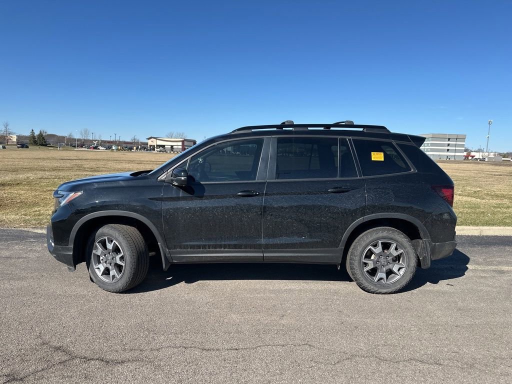 Certified 2022 Honda Passport TrailSport image 8