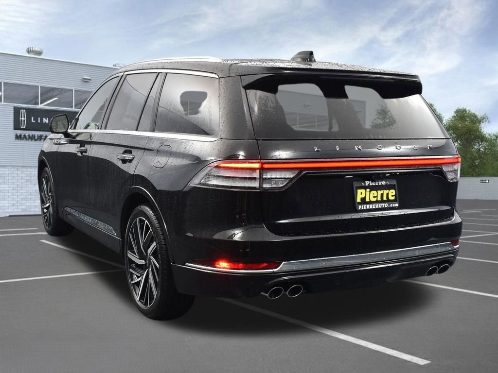 New 2026 Lincoln Aviator Black Label w/ Dynamic Handling Package image 7