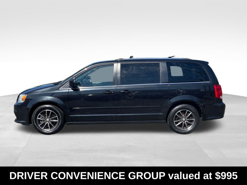 Used 2016 Dodge Grand Caravan SXT FWD image 5