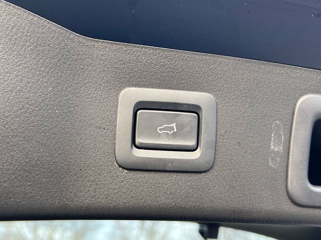 Used 2022 MAZDA CX-5 Signature image 17