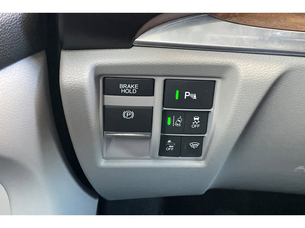 Certified 2020 Acura MDX w/ Advance & Entertainment image 43