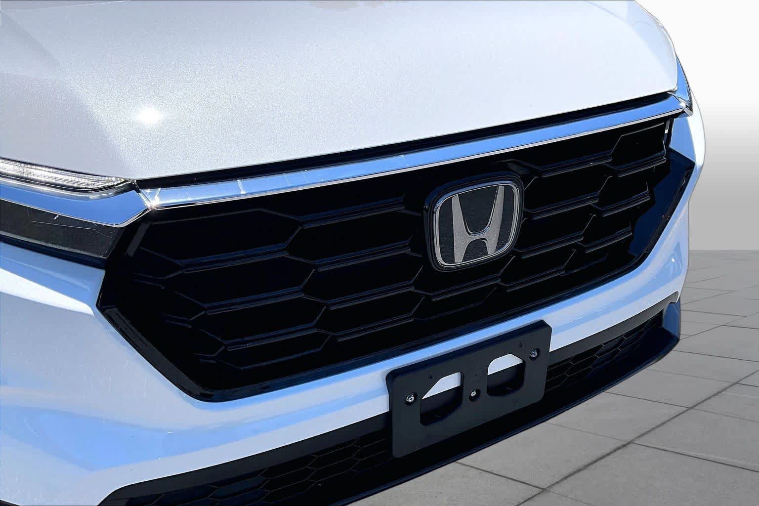 Used 2025 Honda CR-V EX image 30