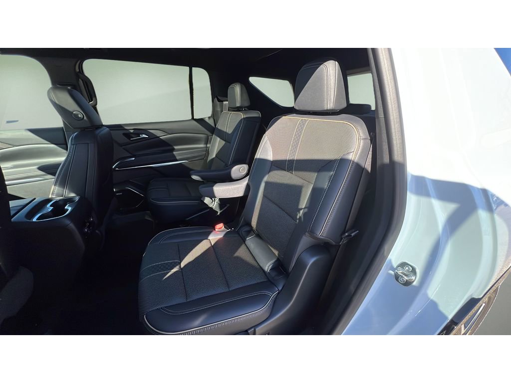 Certified 2026 Chevrolet Traverse High Country w/ LPO, Floor Liner Package image 28