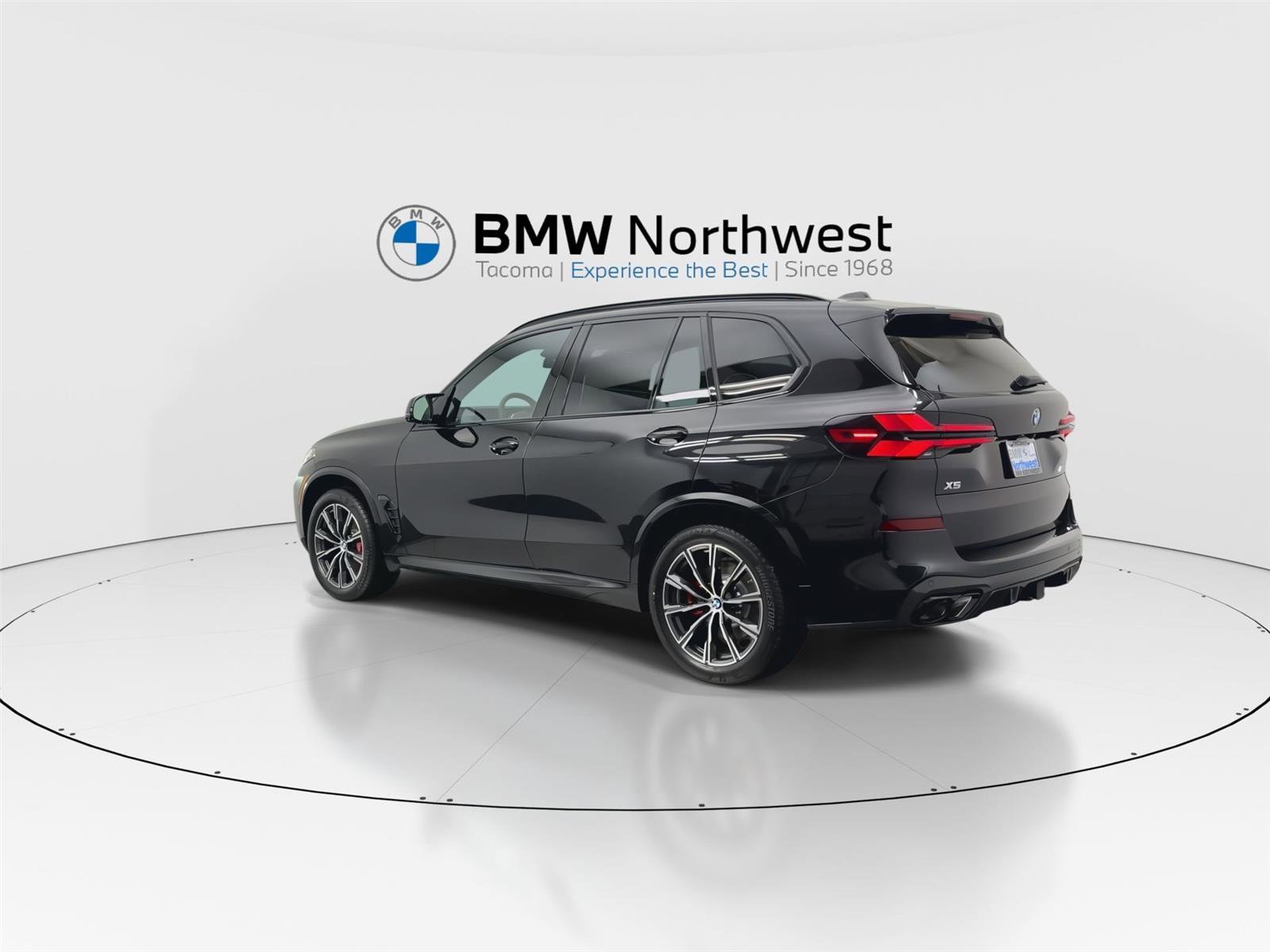 New 2026 BMW X5 M60i image 12