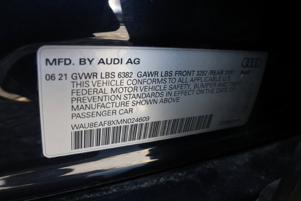 Used 2021 Audi A8 L 4.0T w/ Executive Plus Package AWD/4WD image 42