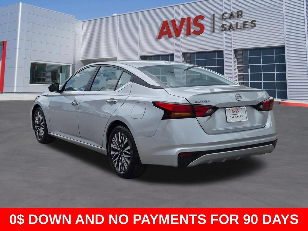 Used 2025 Nissan Altima 2.5 SV FWD image 9