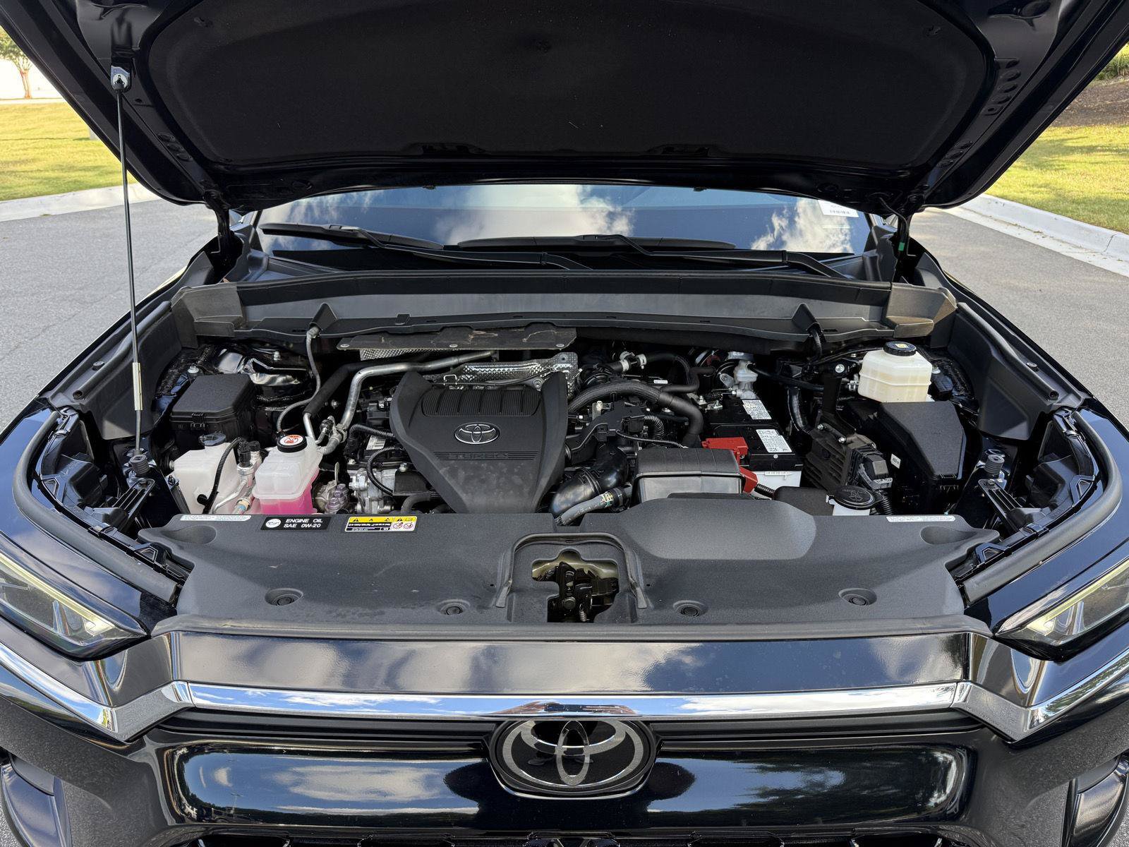 Used 2024 Toyota Grand Highlander FWD image 31