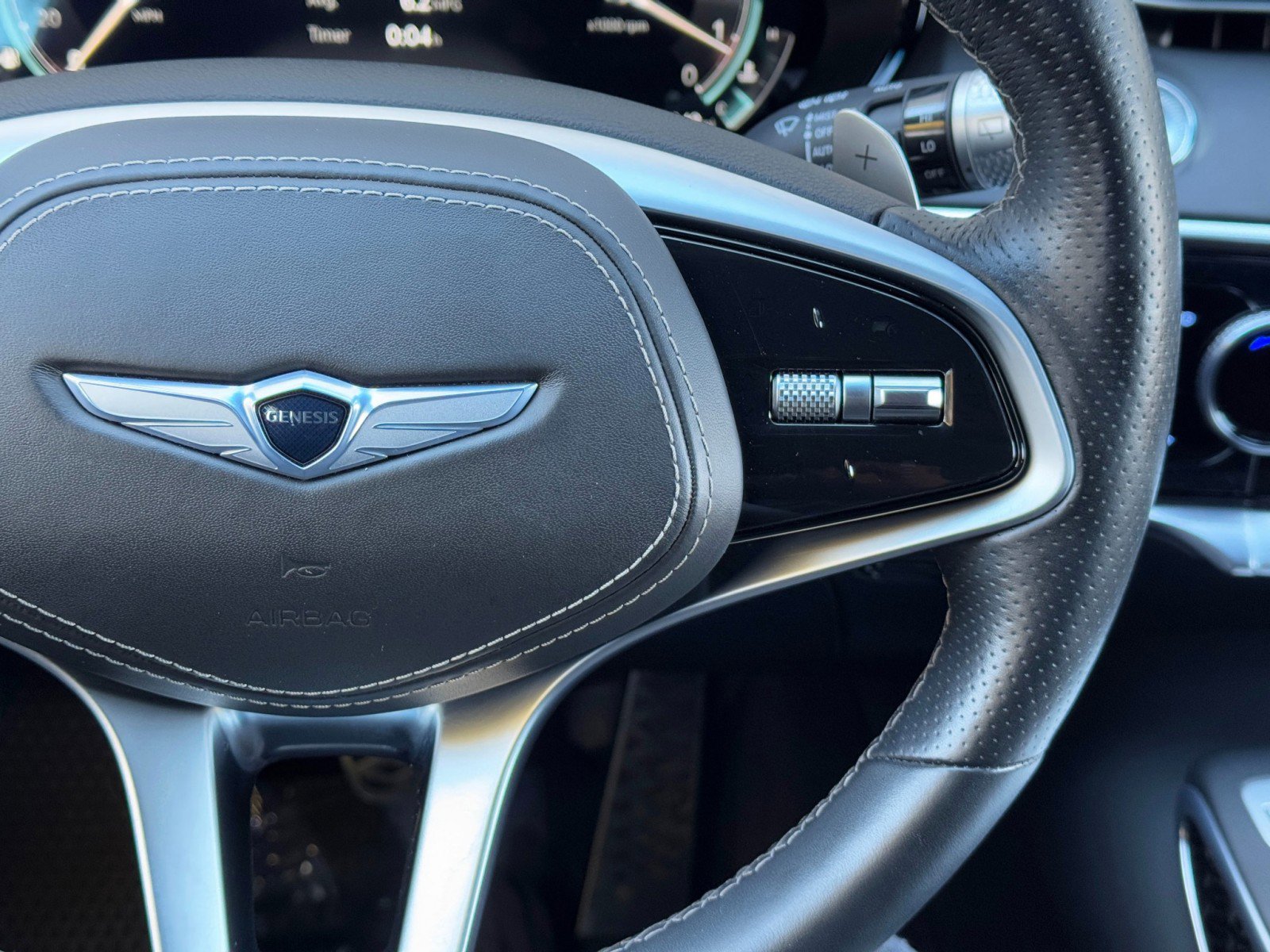 Used 2022 Genesis GV70 3.5T Sport w/ Sport Prestige Package image 25