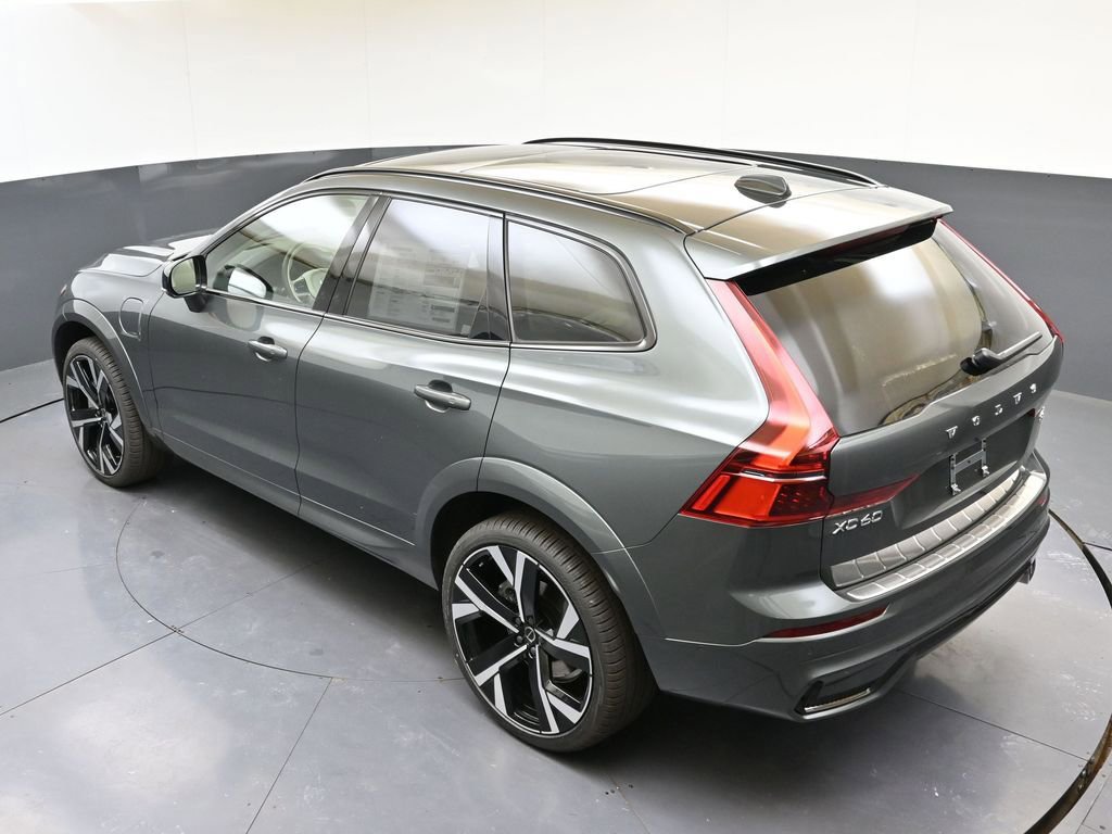New 2026 Volvo XC60 T8 Ultra image 45