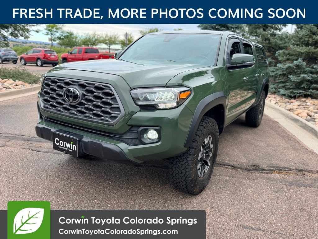 Used 2022 Toyota Tacoma TRD Off-Road w/ TRD Premium Off Road Package AWD/4WD image 3