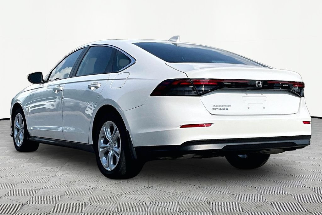 Used 2025 Honda Accord LX image 4