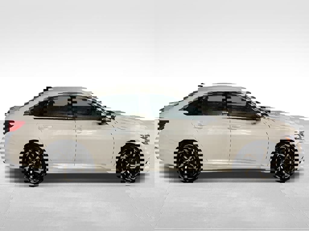 Used 2022 Honda Accord Sport image 6