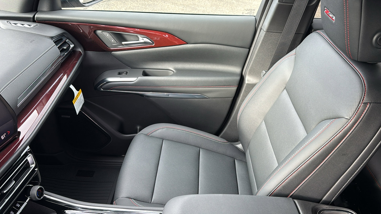 New 2026 Chevrolet Traverse Z71 w/ Enhanced Driving Package image 12