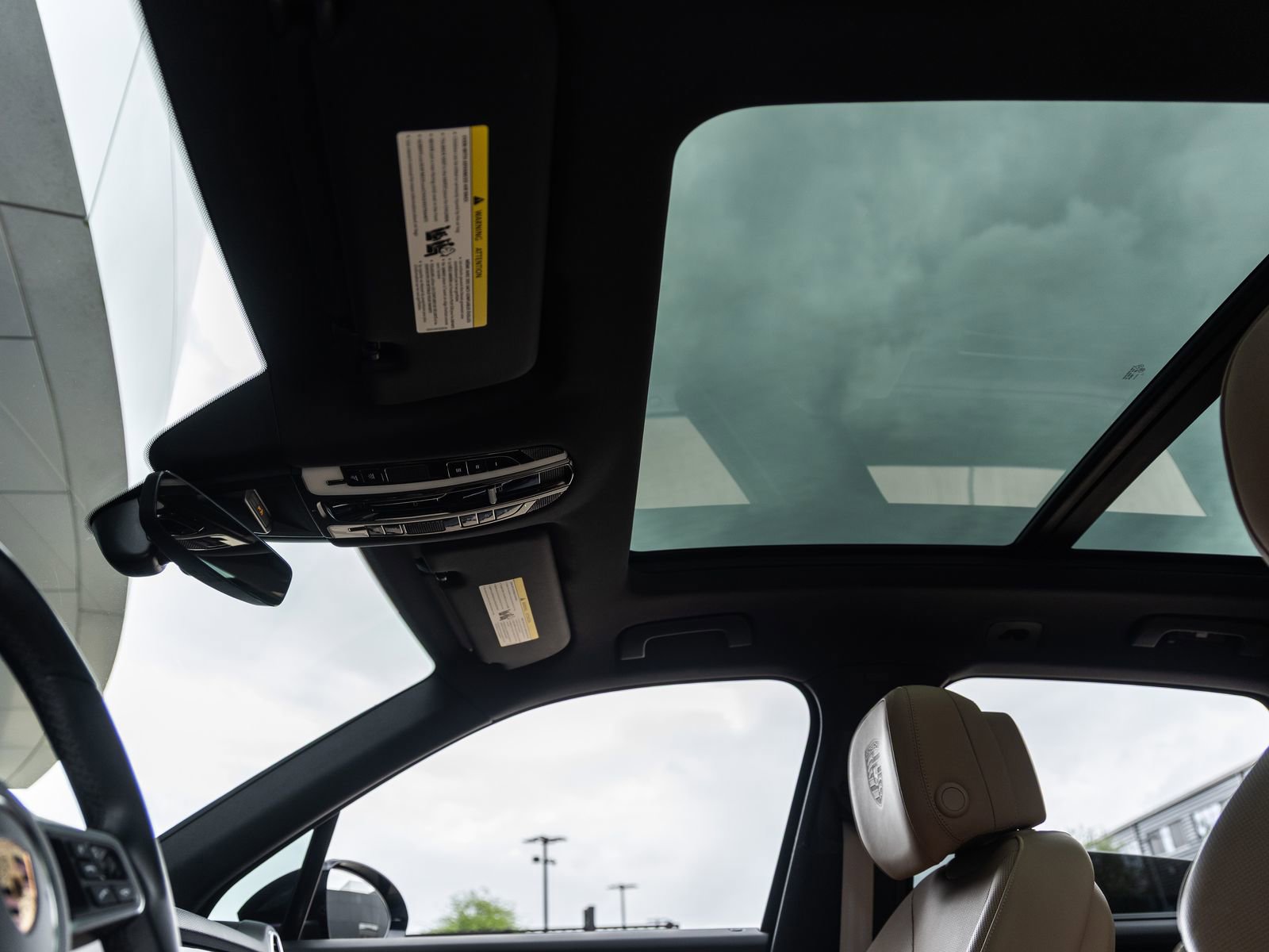 Certified 2023 Porsche Cayenne S Platinum image 26