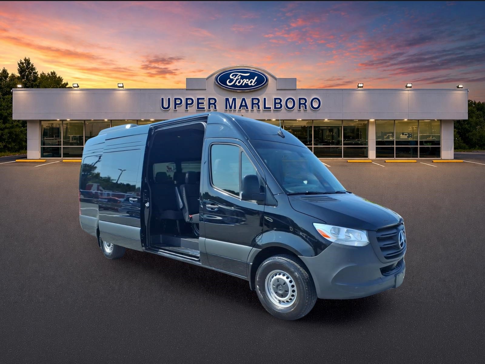 Used 2025 Mercedes-Benz Sprinter 2500 image 11