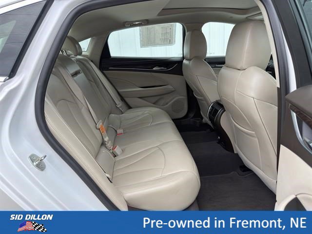Certified 2017 Buick LaCrosse Premium w/ Driver Confidence Package #2 FWD image 17