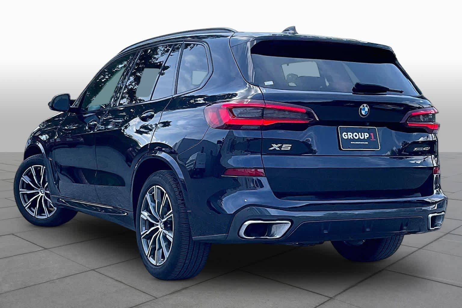 Used 2023 BMW X5 xDrive40i w/ Executive Package AWD/4WD image 11