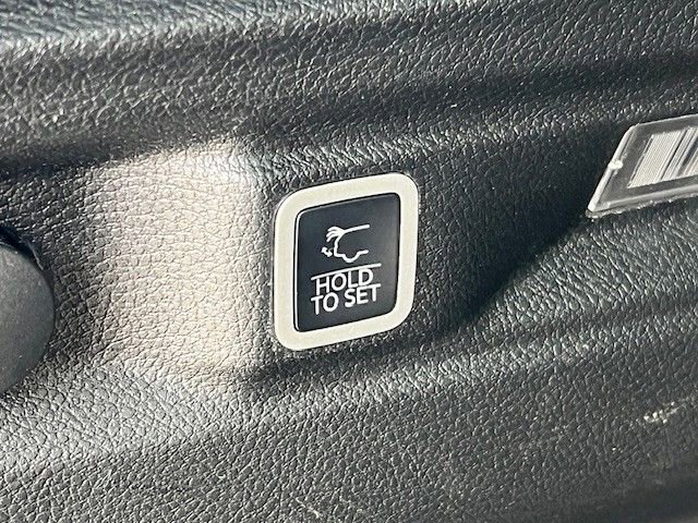 Used 2021 Jeep Grand Cherokee L Limited image 42