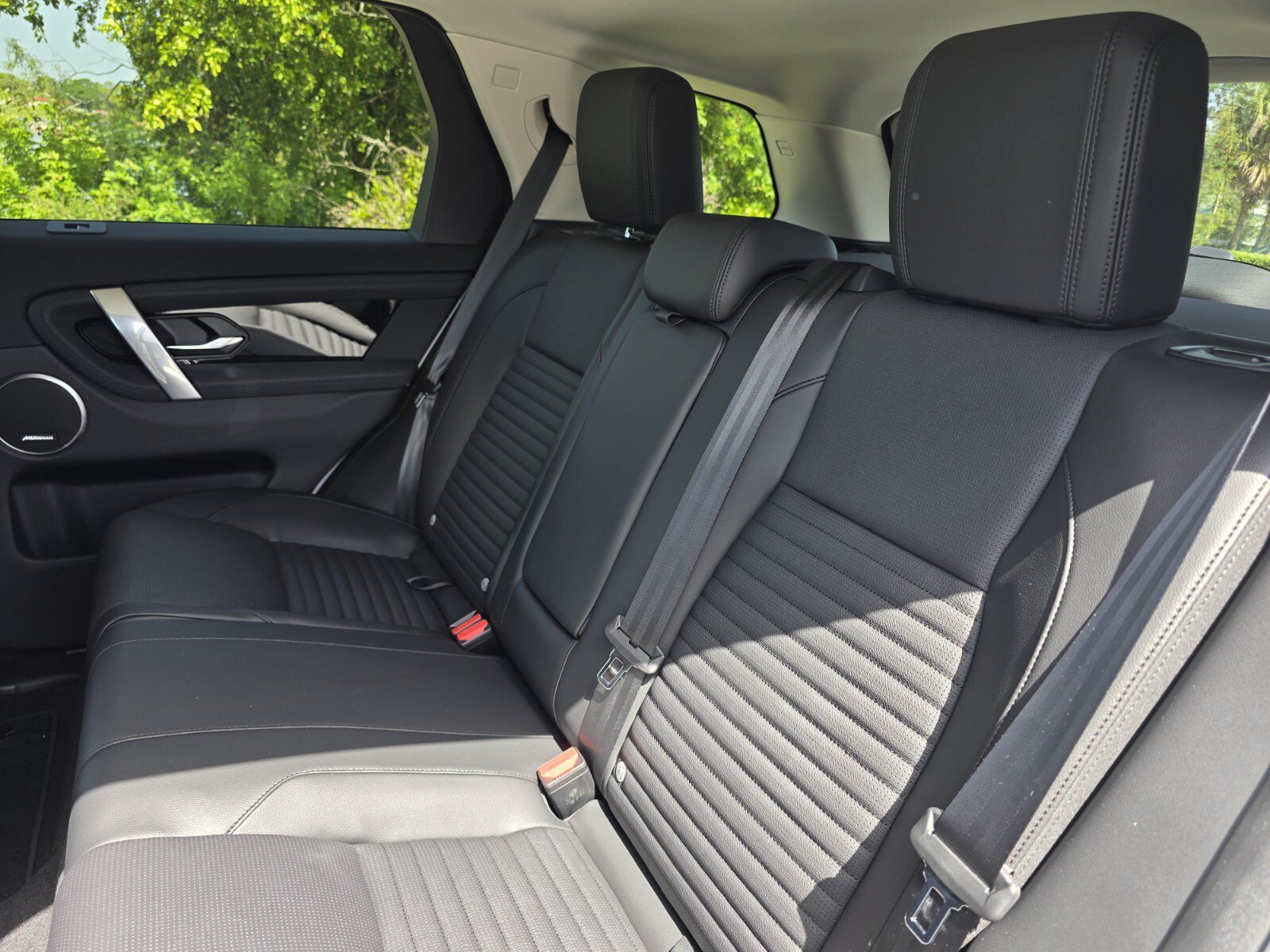 New 2025 Land Rover Discovery Sport S AWD/4WD image 13