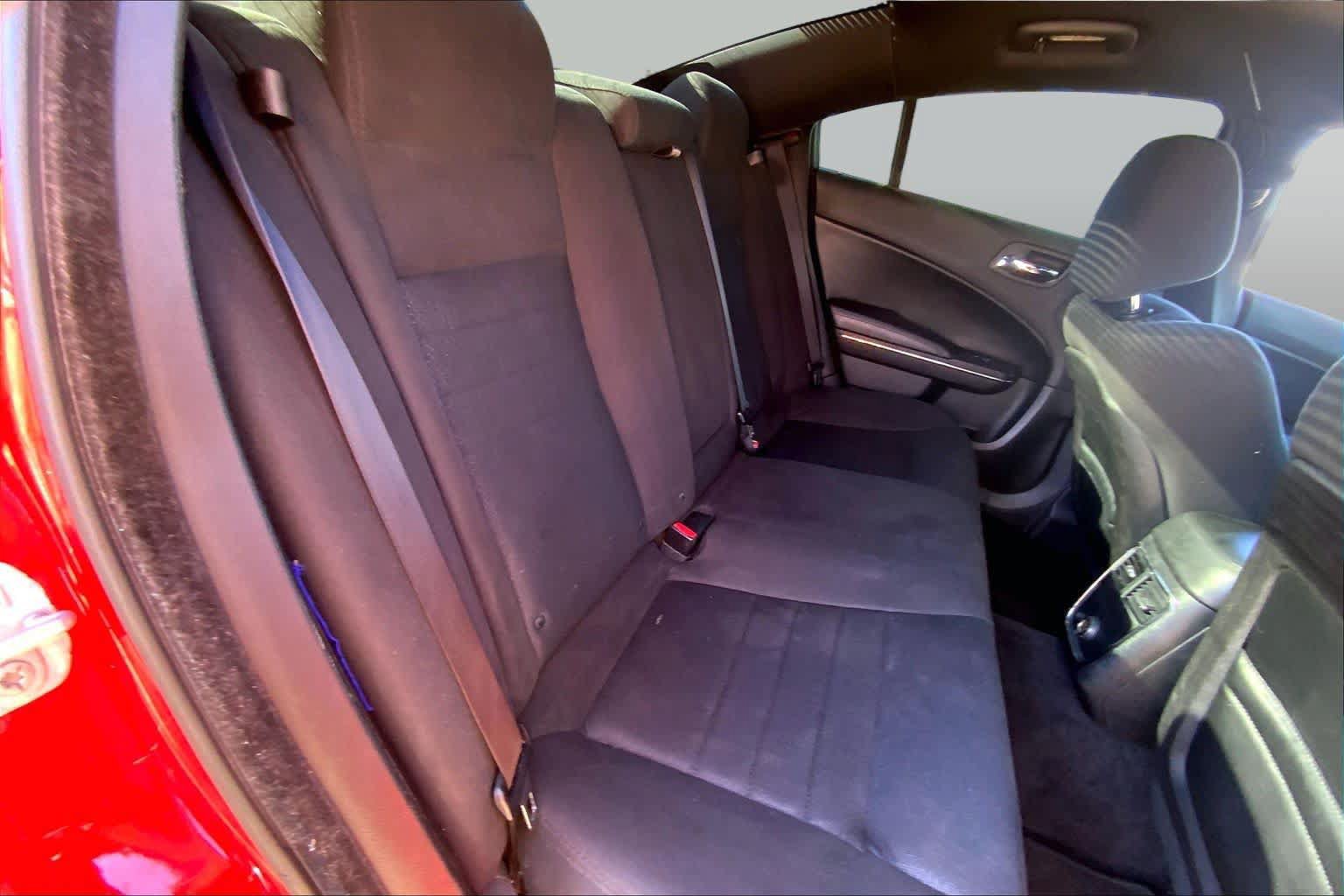 Used 2014 Dodge Charger SXT AWD/4WD image 18