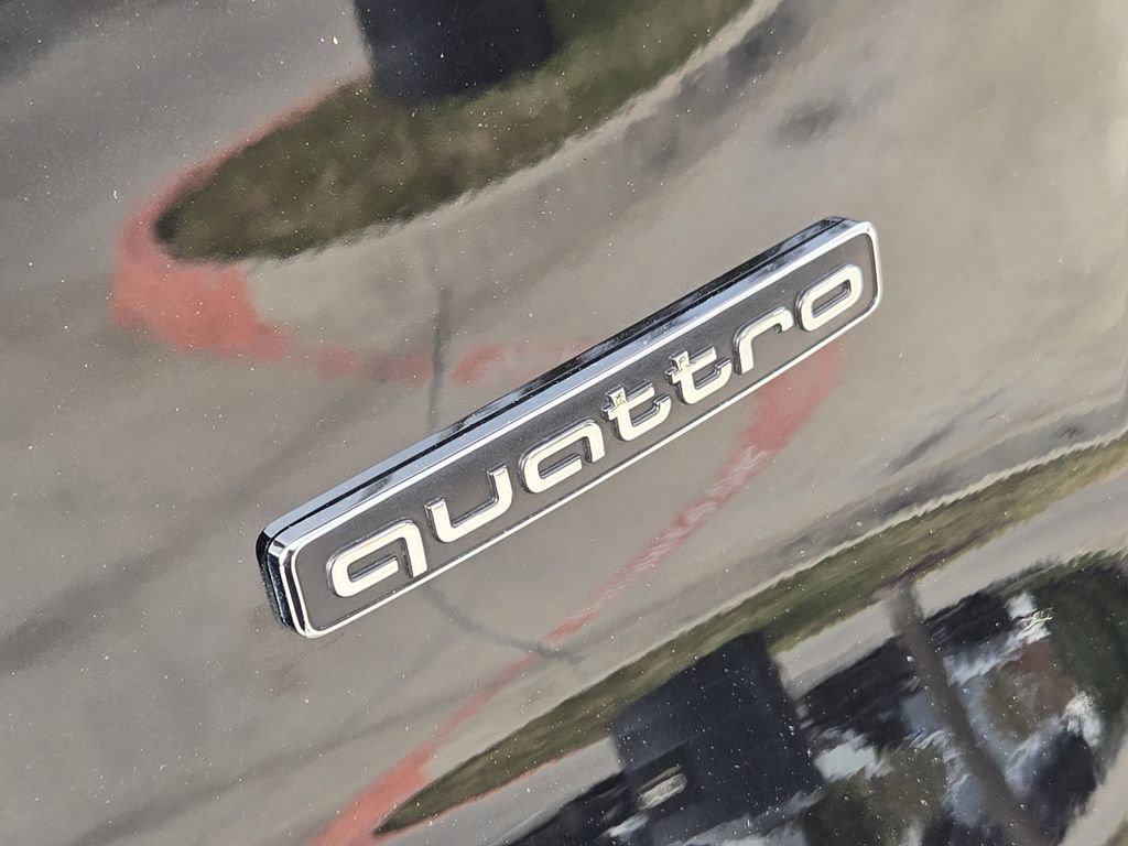 Certified 2025 Audi Q5 Premium Plus w/ Premium Plus image 12