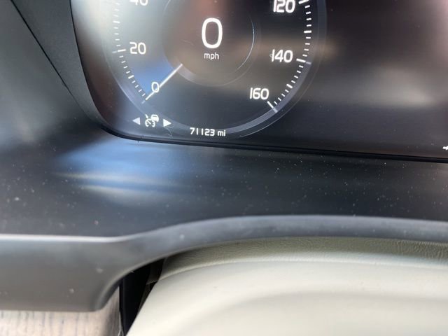 Used 2021 Volvo XC90 T6 Inscription w/ Protection Package Premier AWD/4WD image 29