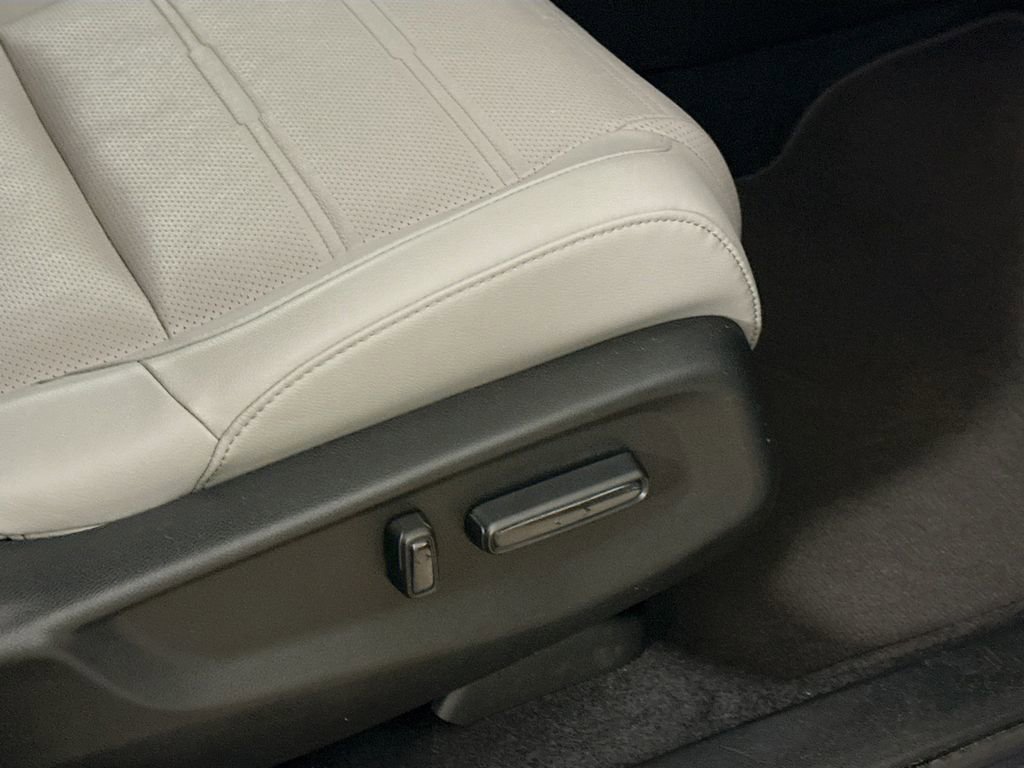 Used 2020 Honda CR-V EX-L image 44