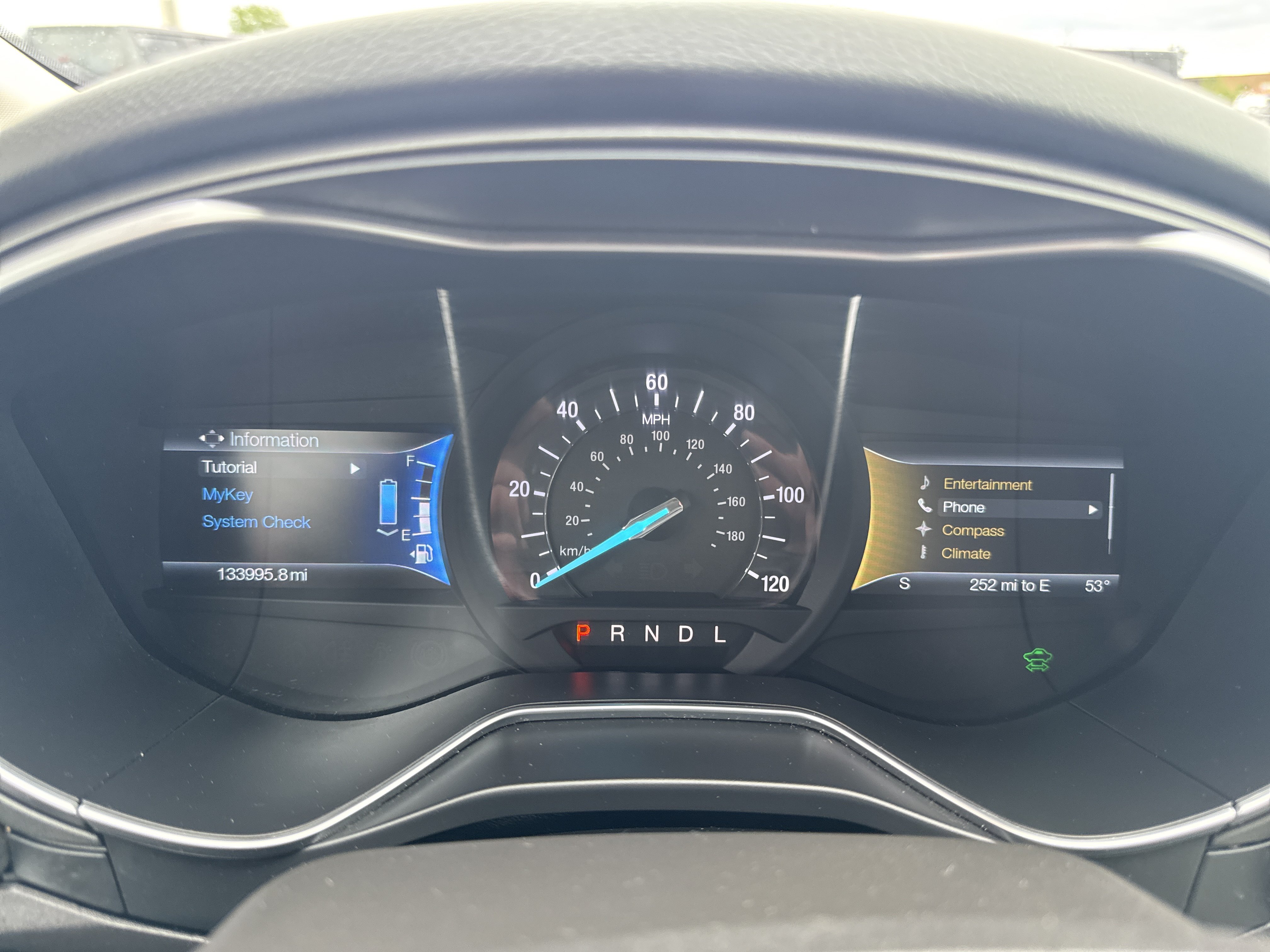Used 2015 Ford Fusion Titanium FWD image 21