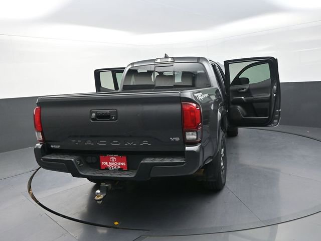 Used 2019 Toyota Tacoma TRD Sport image 46