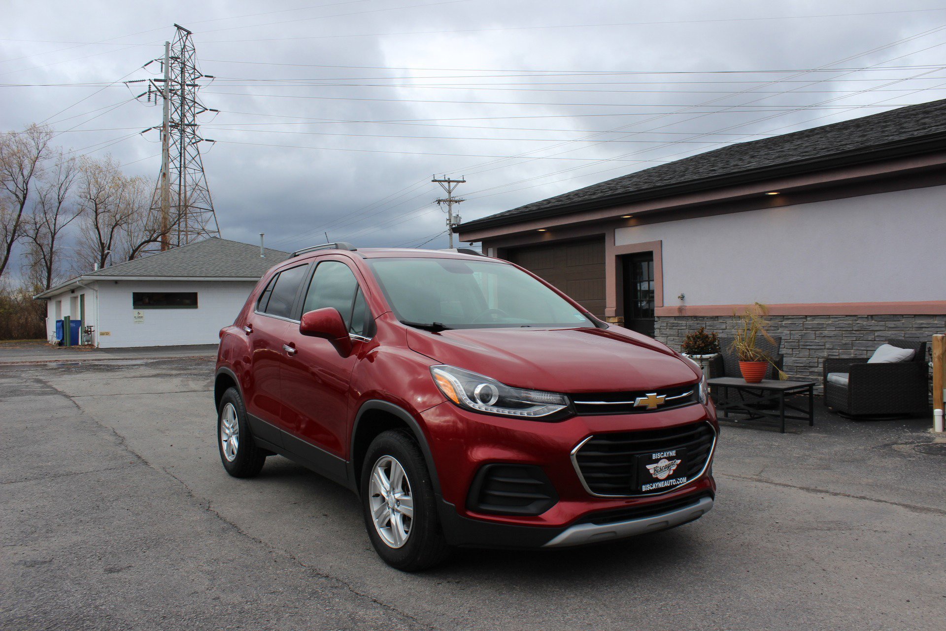 Used 2019 Chevrolet Trax LT w/ LT Convenience Package image 1