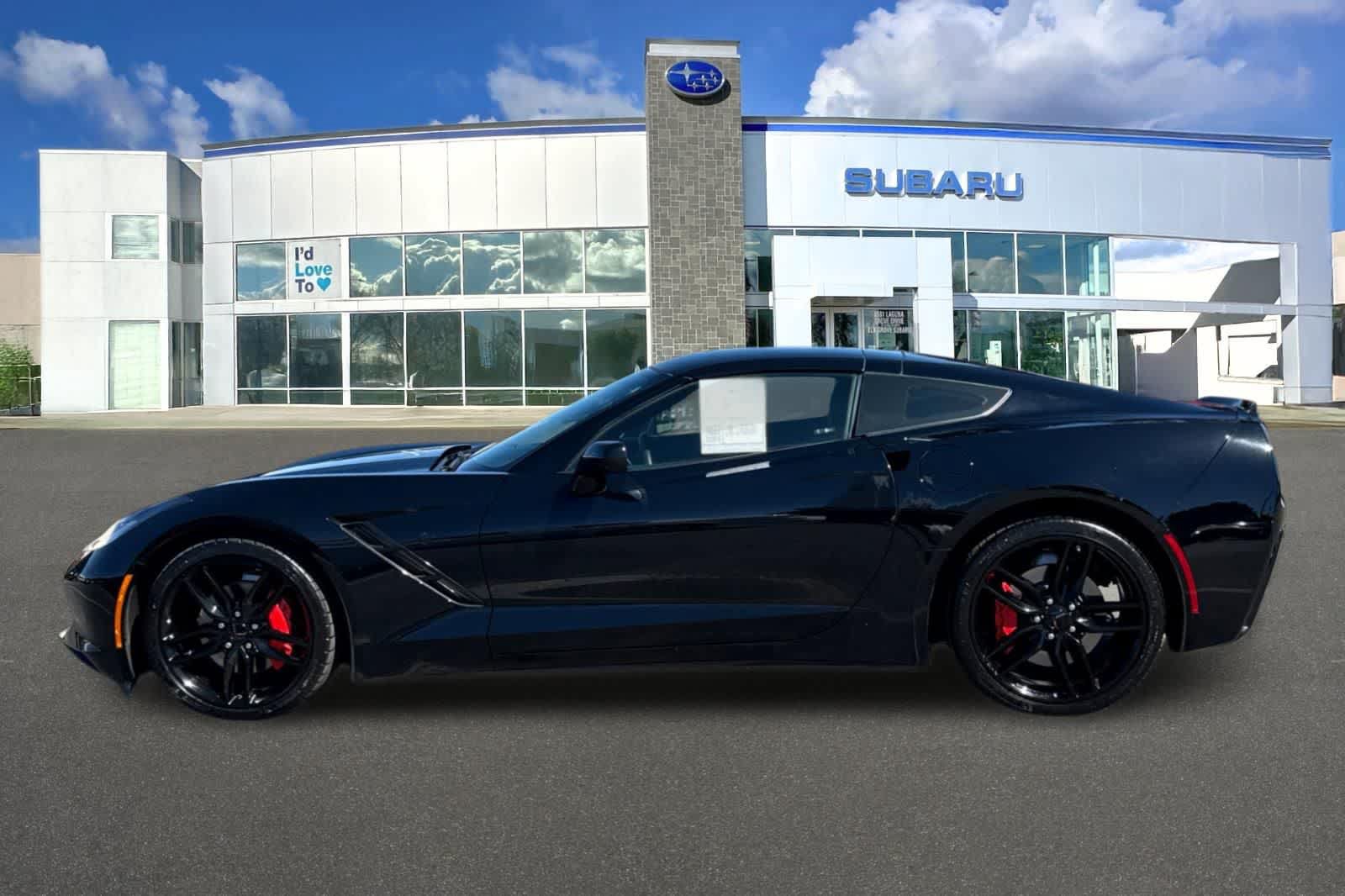 Used 2019 Chevrolet Corvette Stingray Coupe w/ Carbon Flash Badge Package RWD image 8