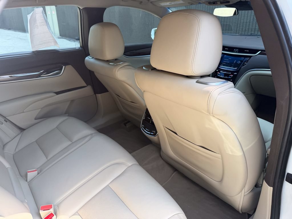 Used 2016 Cadillac XTS Premium FWD image 23