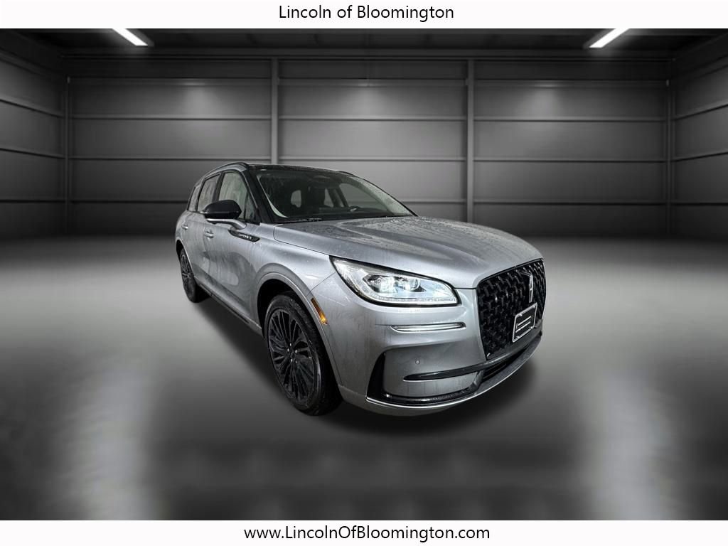 Certified 2023 Lincoln Corsair Reserve w/ Equipment Group 201A image 10