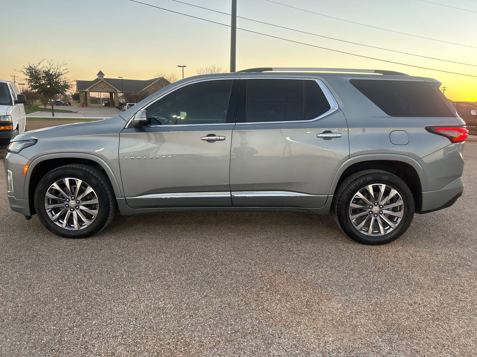 Used 2023 Chevrolet Traverse Premier w/ LPO, Cargo Package image 2