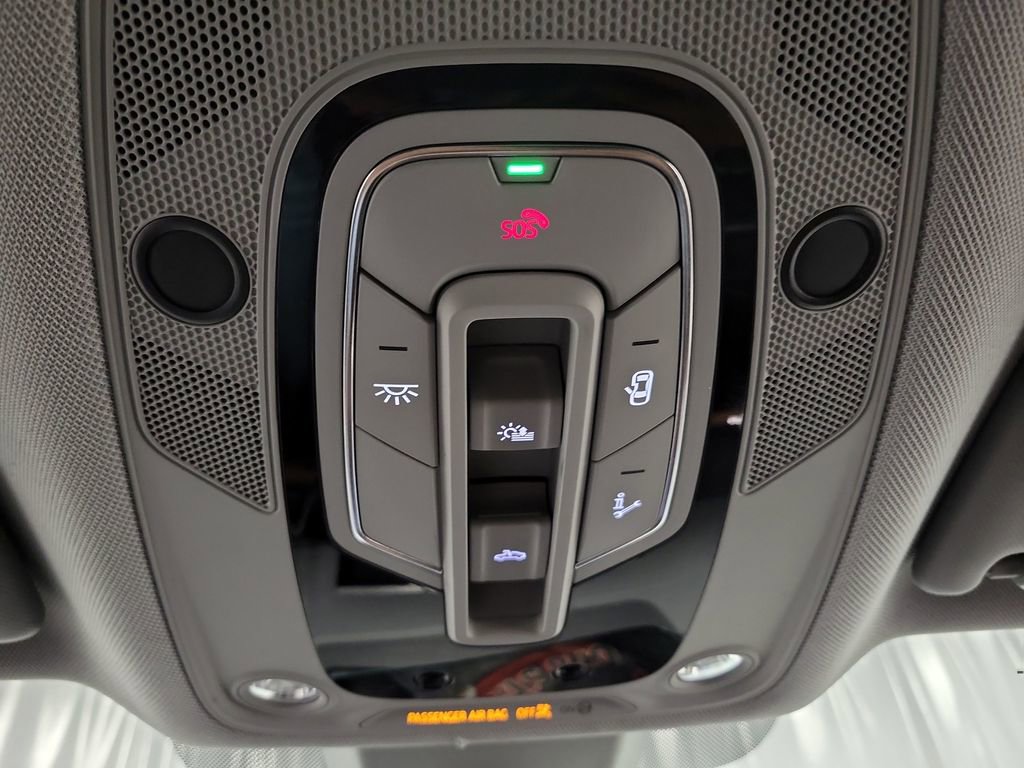 Used 2021 Audi Q5 2.0T Premium w/ Convenience Package image 21