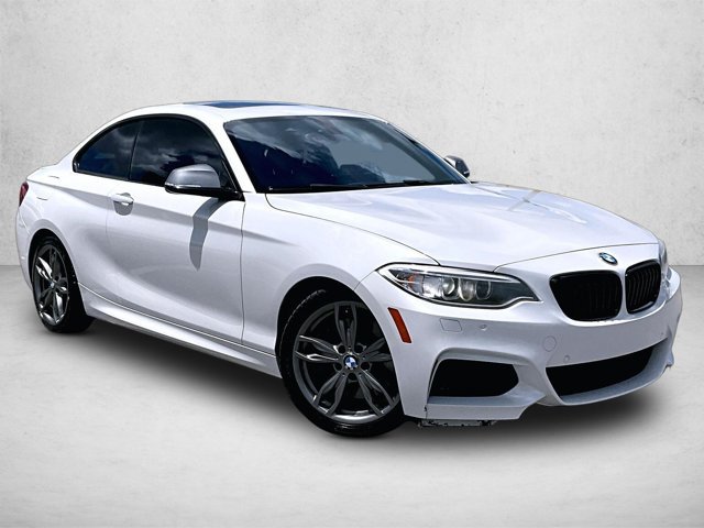 Used 2015 BMW M235i Coupe RWD image 11