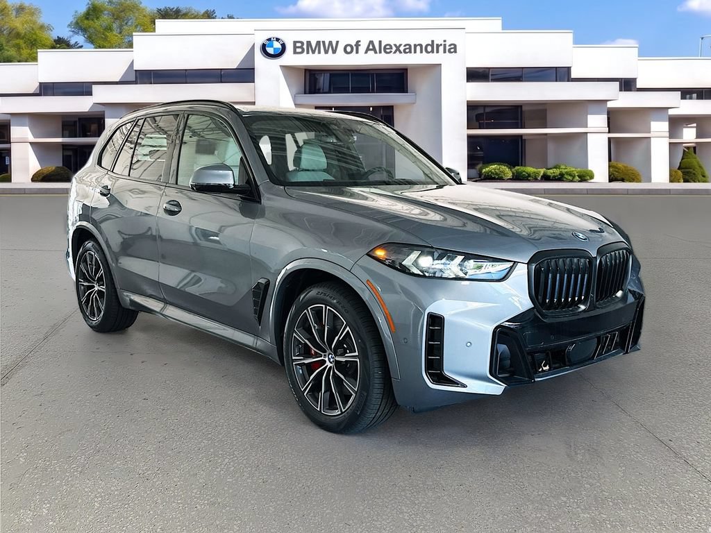 Used 2026 BMW X5 xDrive50e AWD/4WD image 3
