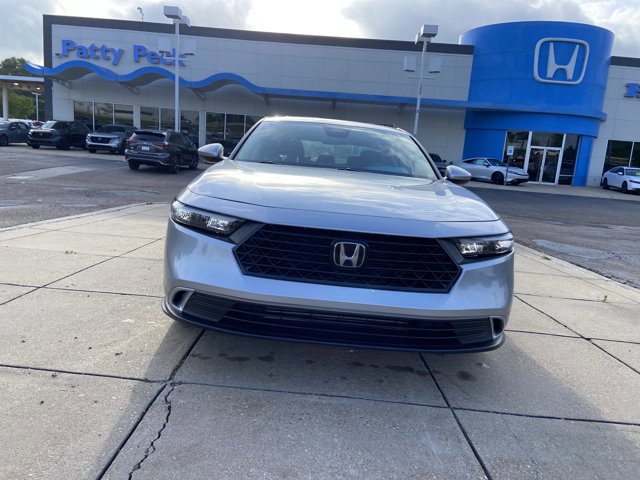 Used 2024 Honda Accord EX image 3
