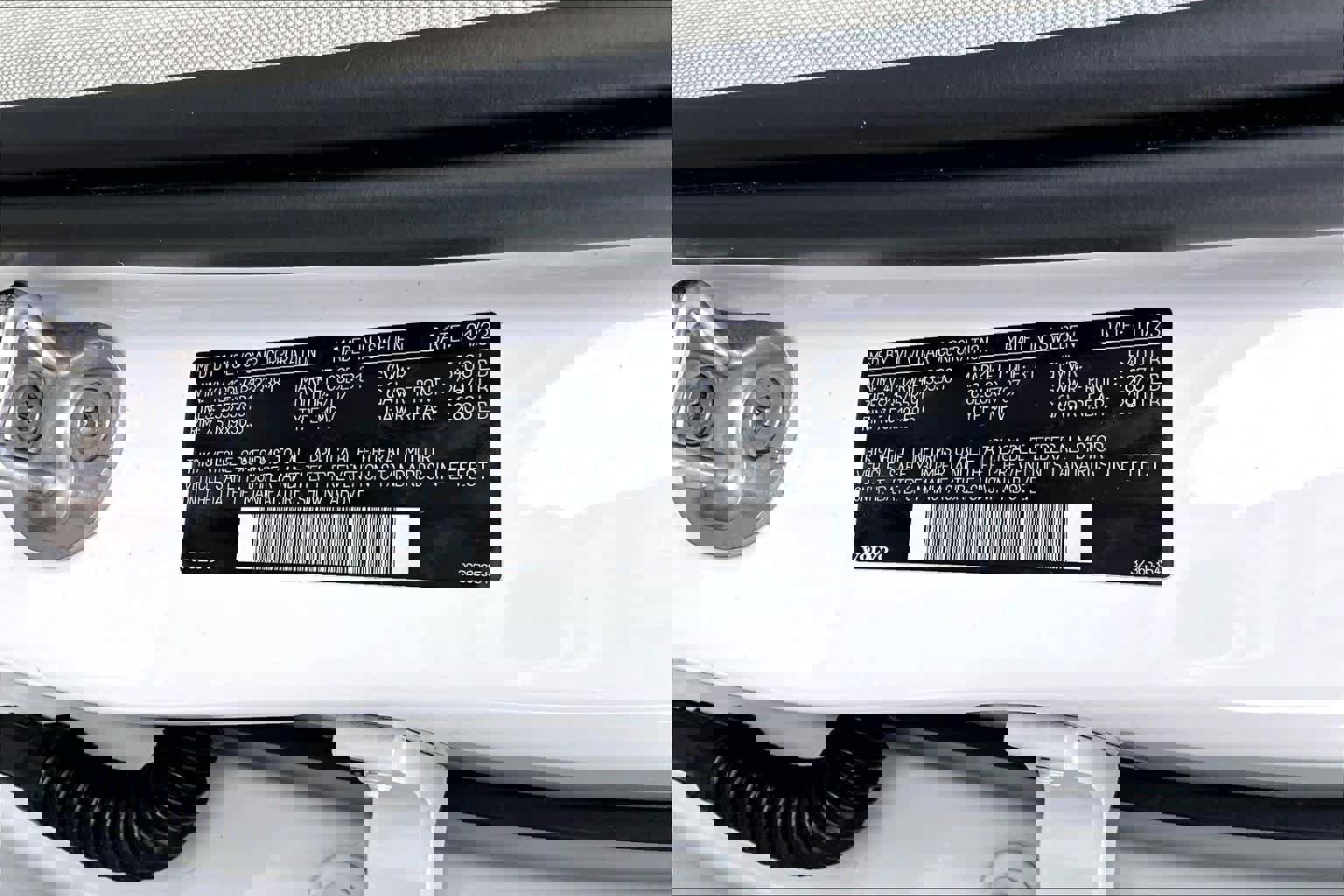 Certified 2023 Volvo XC60 B5 Plus w/ Climate Package image 31