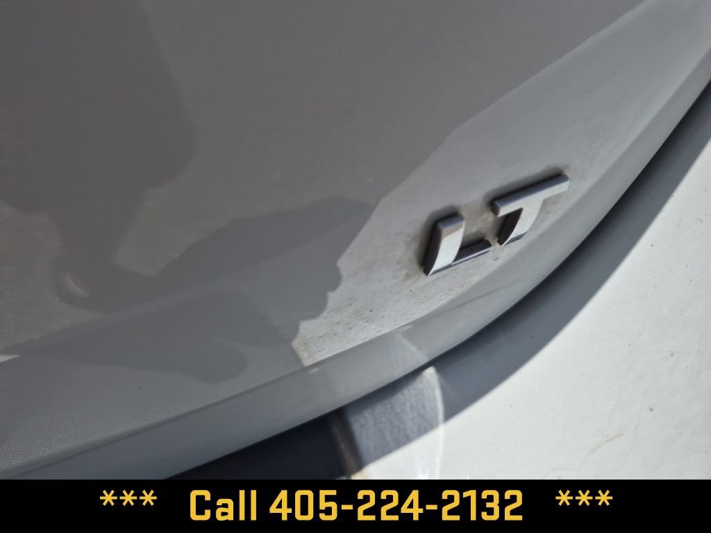 Used 2017 Chevrolet Equinox LT w/ Convenience Package FWD image 9