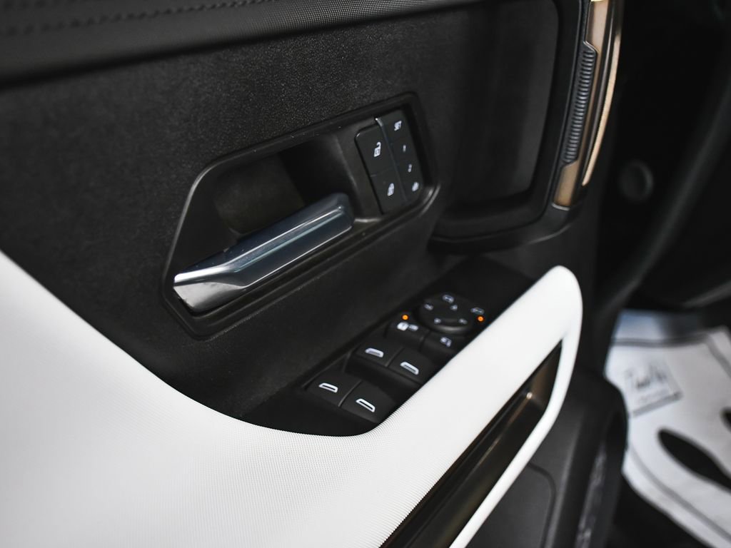 Used 2024 GMC Hummer EV 3X image 10