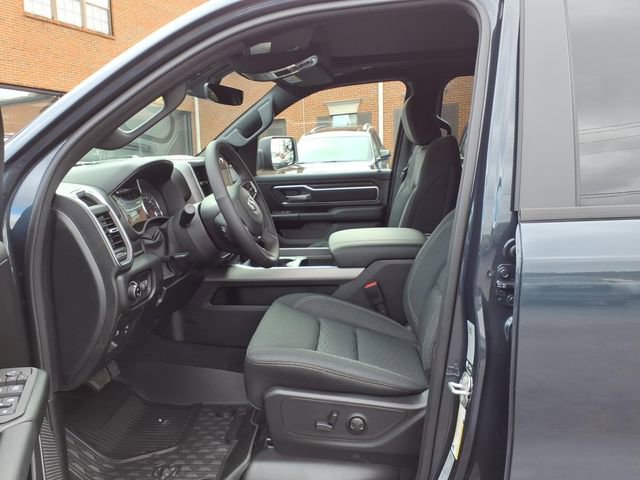 New 2026 RAM 1500 4x4 Crew Cab image 6