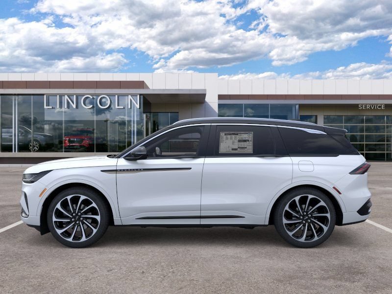 New 2026 Lincoln Nautilus Black Label AWD/4WD image 3